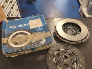 SACHS 3000 970 060 2Pc Clutch Kit (Brand New Opened)