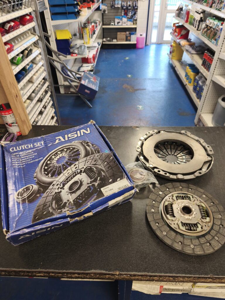 AISIN KT-348A 3 Piece Clutch Kit (Brand New Opened)